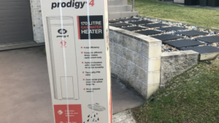 Dux 170ZB4N 170L External Gas Hot Water System Delivery