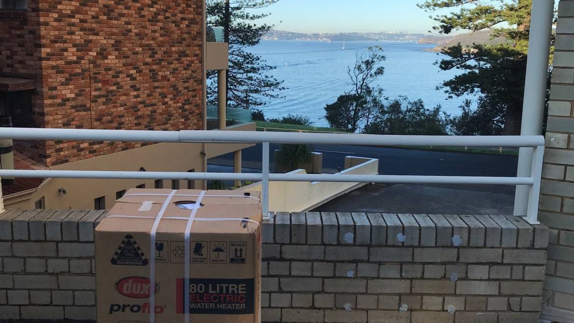 Dux 80T136 80L Electric Hot Water System Delivery