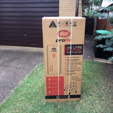 Dux 250T136 250L Electric Hot Water System Delivery