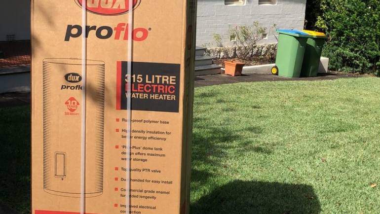 Dux 315T136 315L Electric Hot Water System Delivery